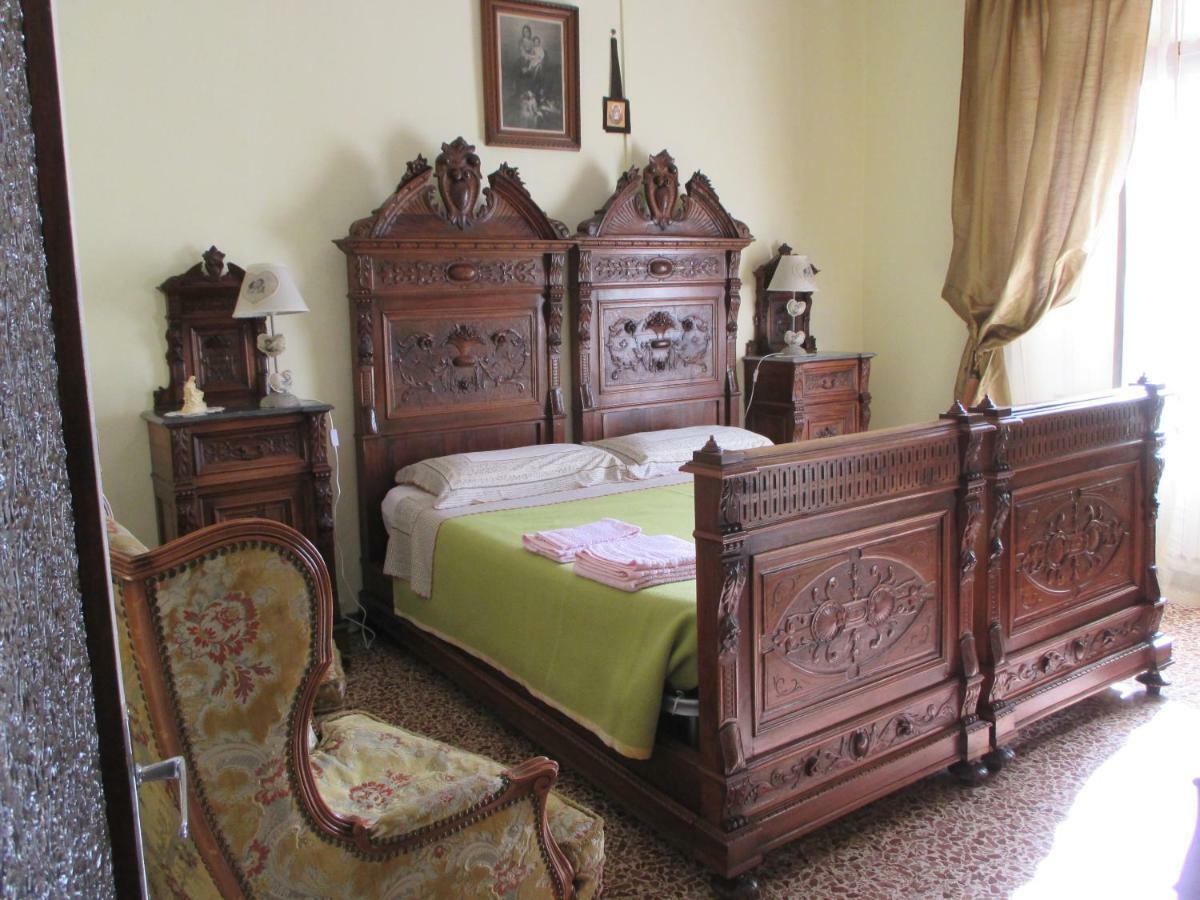 Casa Della Piazza Villa ราดิโกฟานี ภายนอก รูปภาพ