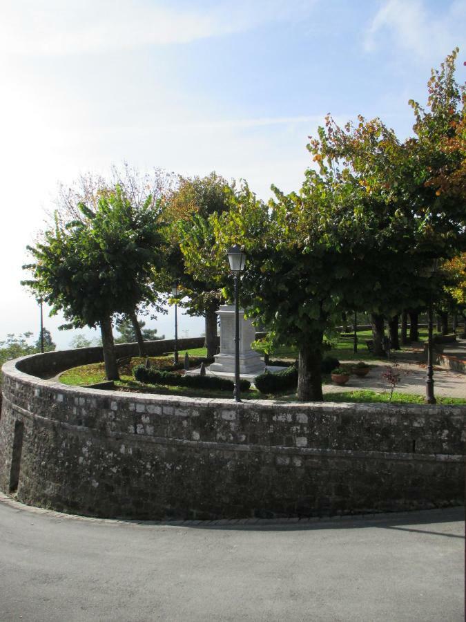 Casa Della Piazza Villa ราดิโกฟานี ภายนอก รูปภาพ