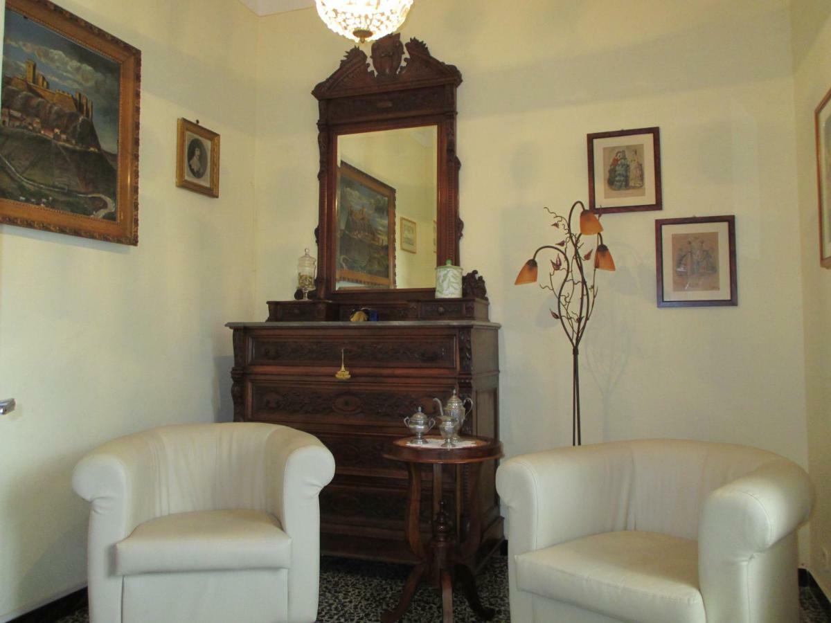 Casa Della Piazza Villa ราดิโกฟานี ภายนอก รูปภาพ